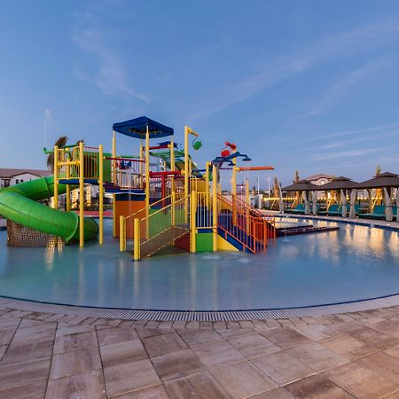 Balmoral Resort Florida Хайнс-Сити Экстерьер фото